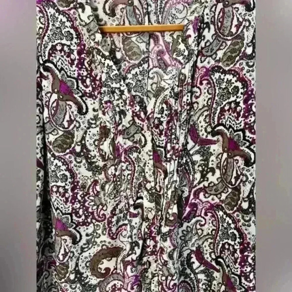 Gap Sheer Paisley Pleated Blouse with Roll up 3/4 Sleeves Women's Size Large - Picture 3 of 6